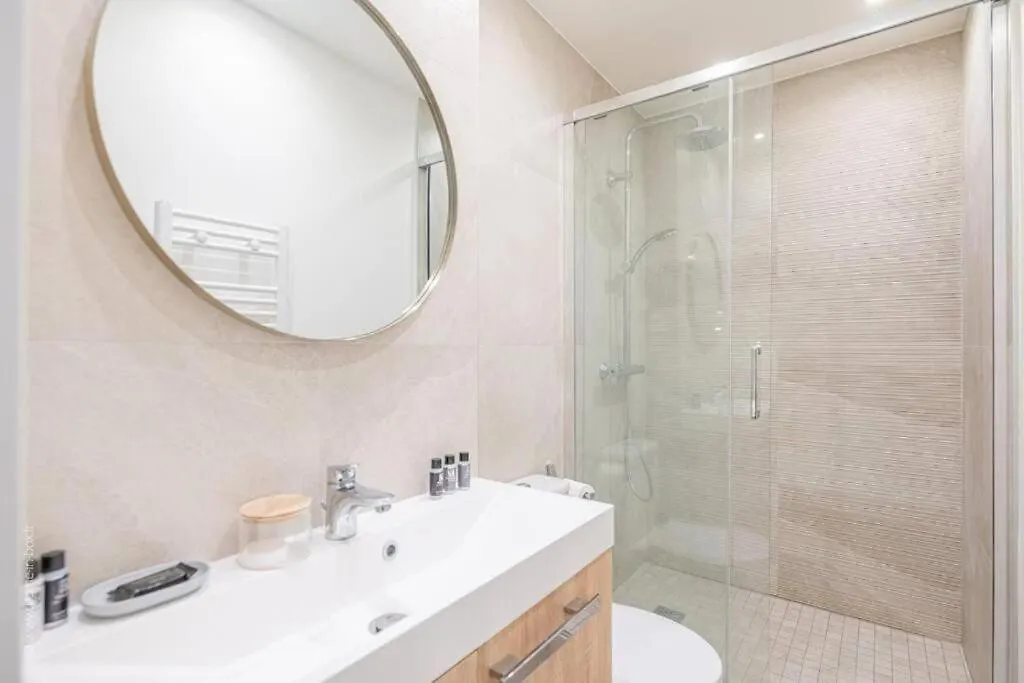 Design Avec Jardin Privatif Appartement Parijs